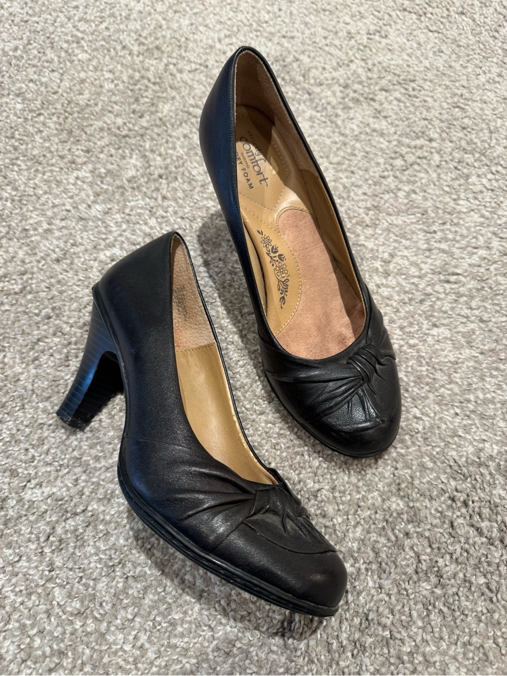 Comfort Plus by Predictions Black Knot-Detail Leather Mid-Heel Pumps